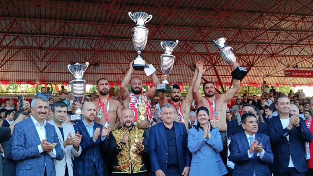 Edirne’de 664. Tarihi Kırkpınar Yağlı Güreşleri Sonuçları ve Ödüller