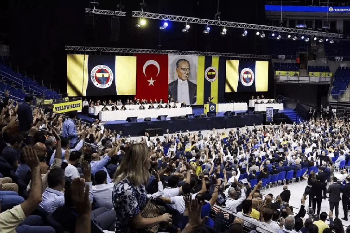 Fenerbahçe’de Olağanüstü Genel Kurul Tarihi Açıklandı