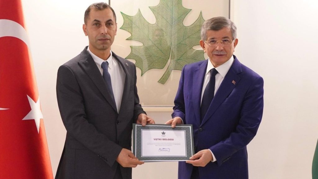 Gelecek Partisi’nde Skandal Gelişmeler: İzmir İl Başkanı Gözaltında ve Parti Yapısında Çöküş