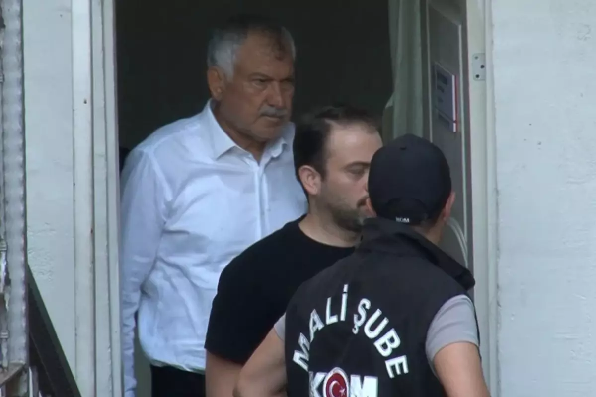 İstanbul’da Yolsuzluk ve Suç Örgütü Soruşturmaları Devam Ediyor