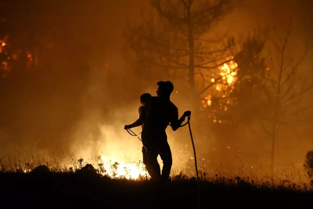 Orhaneli’de Orman Yangını ve İtfaiye Çalışmaları