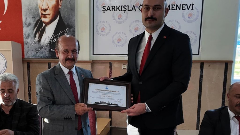 Şarkışla’da Kaymakam Samet Öztürk’e Veda Yemeği Düzenlendi