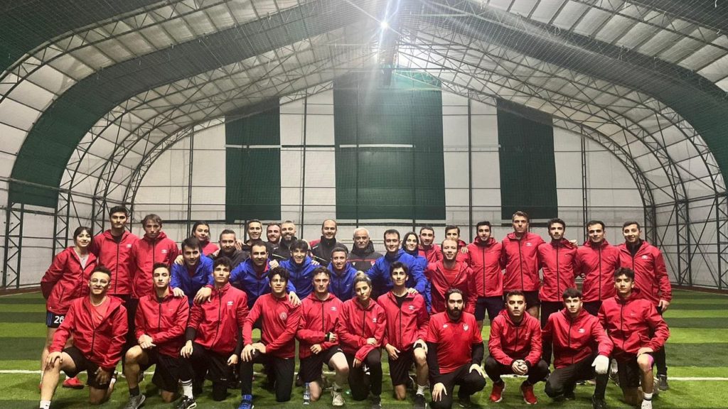 Sivaslı Hakemler 2025/2026 Sezonunda Görev Yapacak