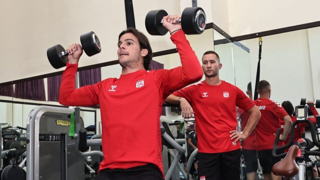 Sivasspor, Yeni Sezon Hazırlıklarını Sürdürüyor