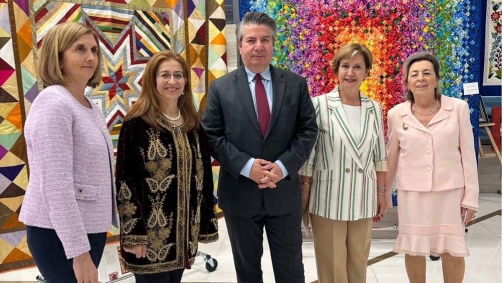 Türkiye ve Amerika Türk Kadınlar Birliği’nden Sanat ve Söz Buluşması