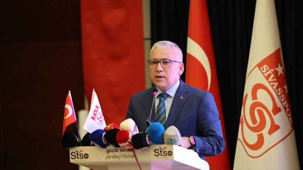 Vali Yılmaz Şimşek, Sivasspor Kulübü Başkanı Gökhan Karagöl’e Başarılar Diledi