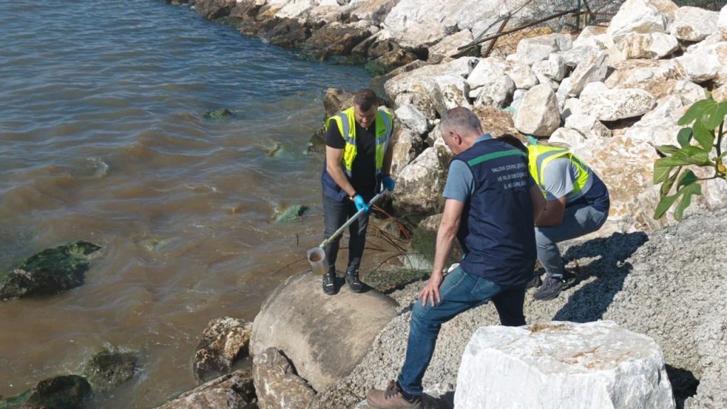 Yalova’da Yağmur Suyu Hattından Denize Kentsel Atık Su Deşarjı Tespit Edildi