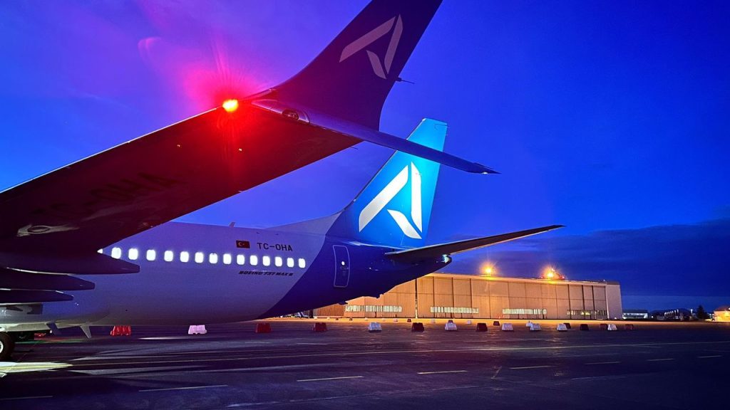 AJet Filosunu Boeing 737 MAX Uçaklarla Güçlendiriyor