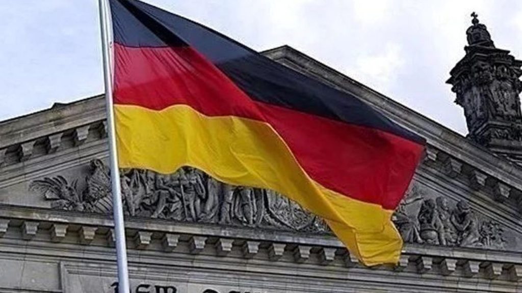 Almanya Gazze Otomobil ve Silah İhracatını Durdurdu