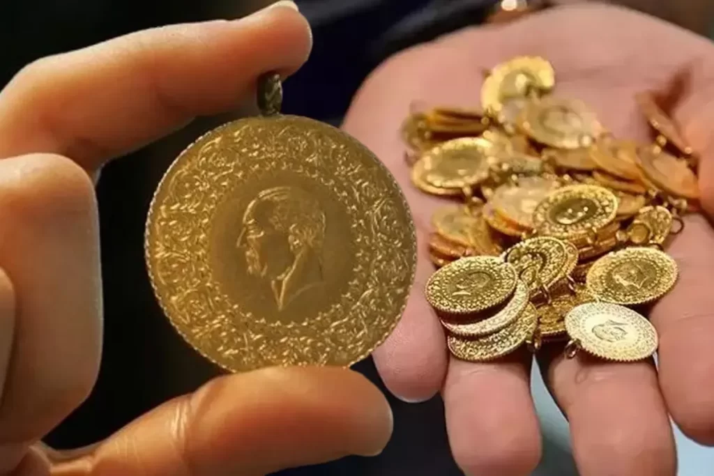 Altın rekor kırmaya devam ediyor: Gram fiyatı 4.520 TL seviyesine yaklaştı