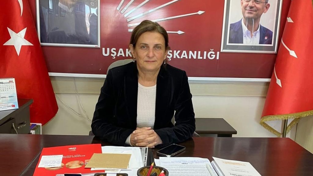 CHP Uşak’ta Delege ve Yönetim İstifalarıyla Sarsıldı