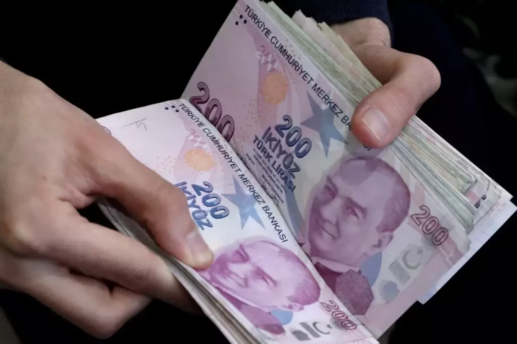 Kamu Görevlileri Toplu Sözleşme Görüşmelerinde Hakem Kurulu Devrede