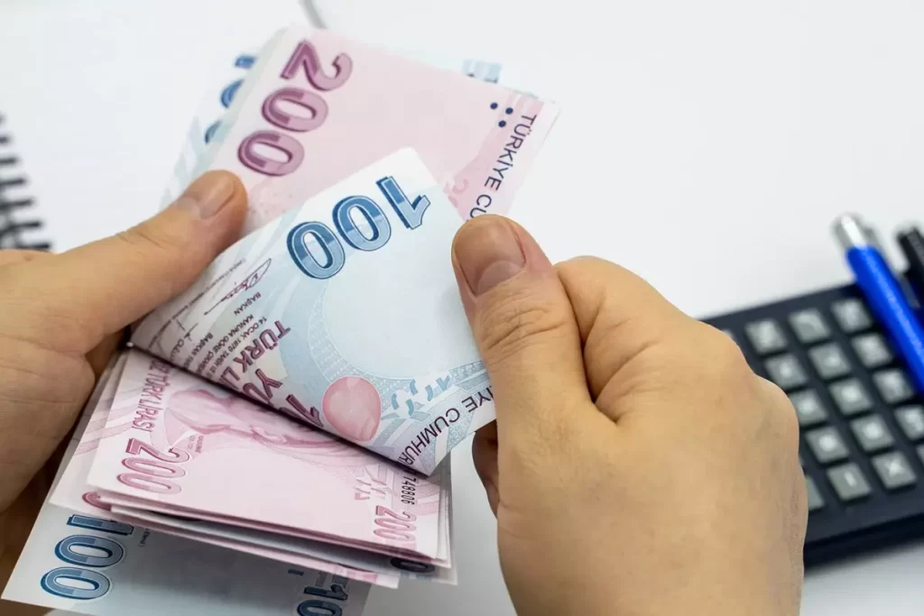 Kamu İşçileri Zam Anlaşmasında Kritik İmza Çıkışı