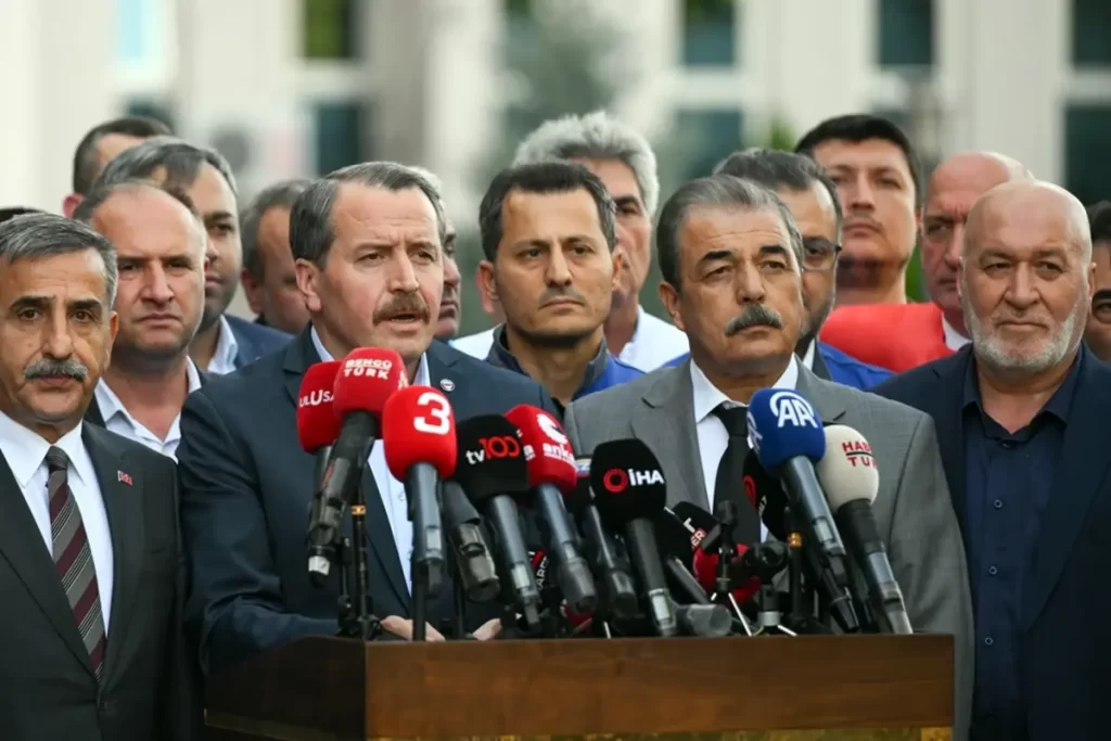 Memur Sendikaları ile Hükümet Arasındaki Toplu Sözleşme Görüşmeleri Sürüyor