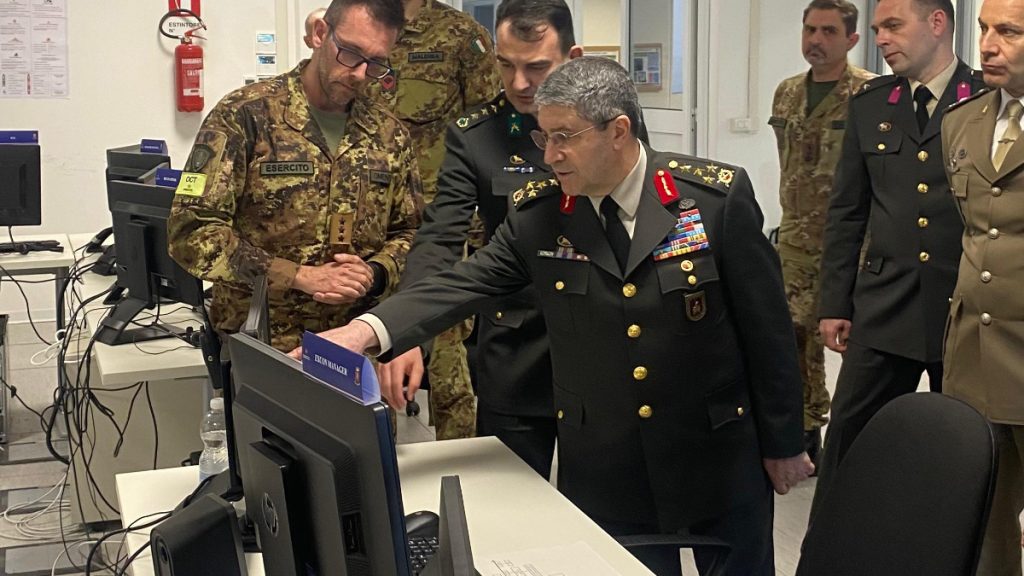 Selçuk Bayraktaroğlu, Metin Gürak’ın yerine Genelkurmay Başkanı olarak atandı