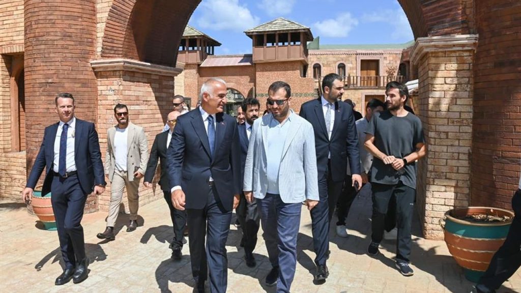 Türk Dizi ve Film Sektörü Uluslararası Güçleniyor