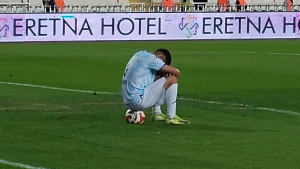 Adana Demirspor, maddi sorunlar ve genç kadroyla zor günler yaşıyor