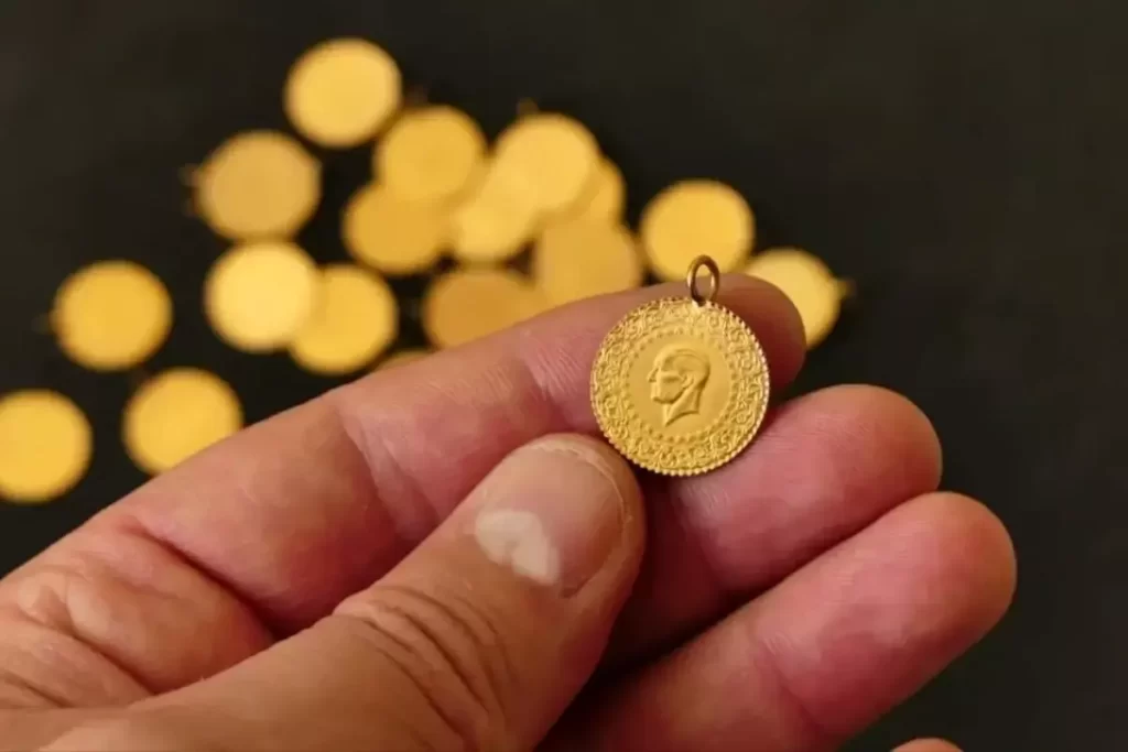 Altın Fiyatları Rekor Kırmaya Devam Ediyor