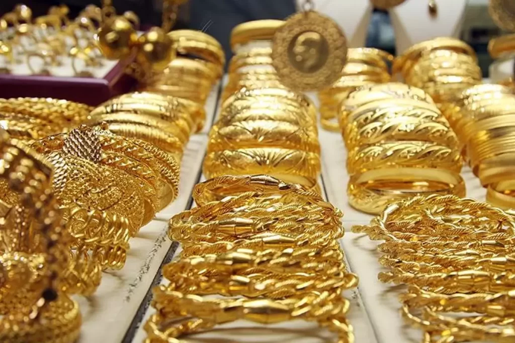 Altın fiyatları yeniden 5 bin liranın altına düştü