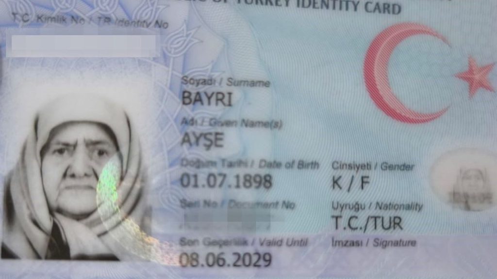 Ayşe Nine 127 Yıl Yaşamını Tamamladı