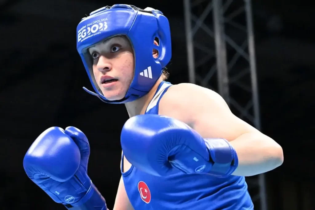 Büşra Işıldar Dünya Şampiyonası finalinde altın peşinde