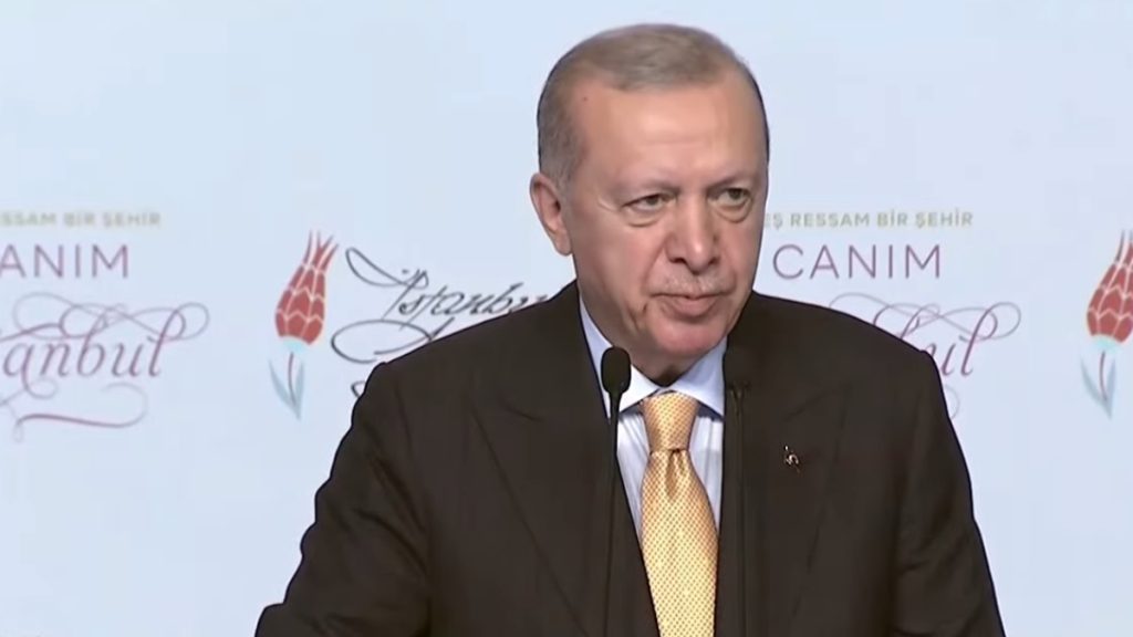 Cumhurbaşkanı Erdoğan’dan Beş Ressam Bir Şehir Etkinliği Açıklaması