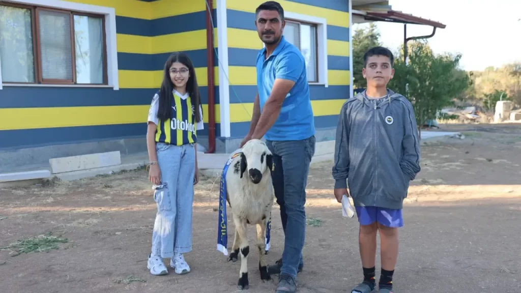 Fenerbahçeli Aileden Sadettin Saran Seçimi Sonrası Duygusal Anlar