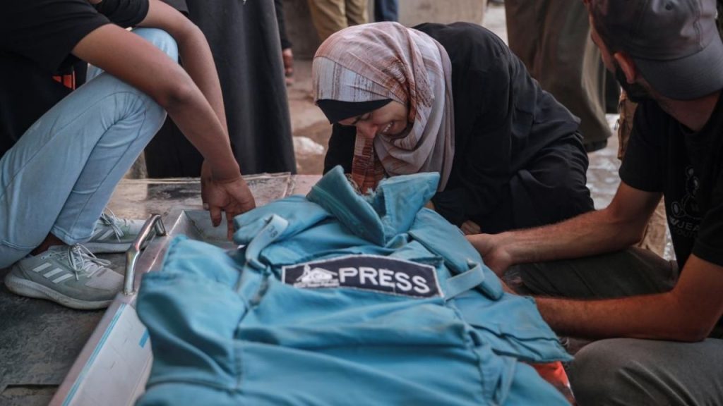 Gazze’de Gazetecilere Yönelik Saldırılar Artıyor