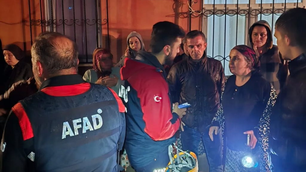 Giresun’da sel ve heyelan sonrası kurtarma operasyonu