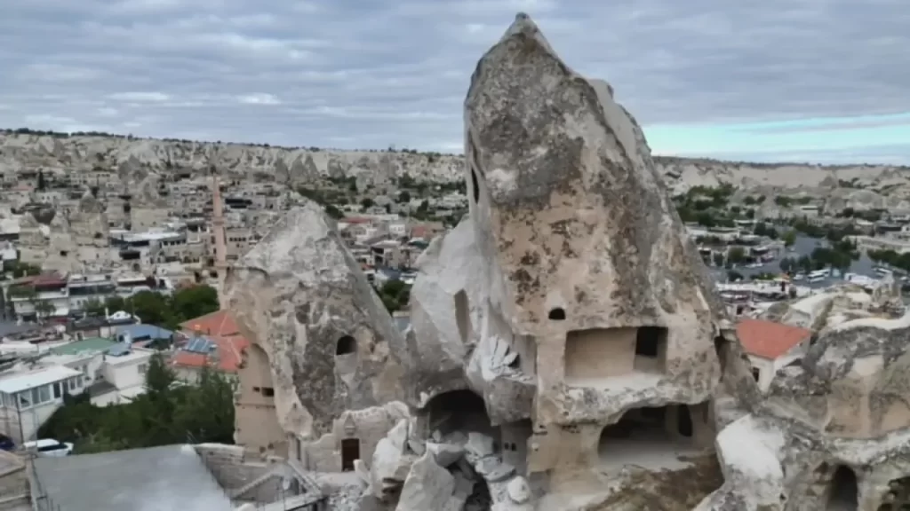 Göreme’de Peribacası Çöktü: Çevre Güvenlik Altında