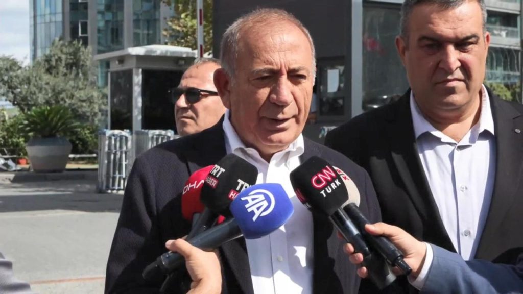 Gürsel Tekin’den Yalanlara Karşı Sert Çıkış