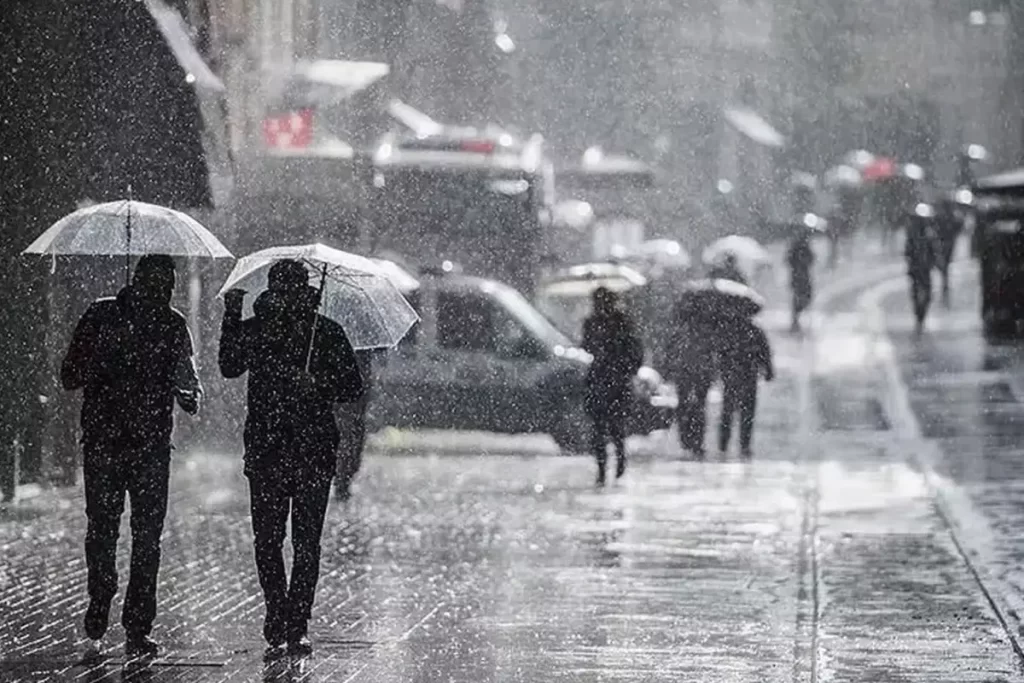 Hafta sonunda etkili olacak sağanak ve serinleme geliyor