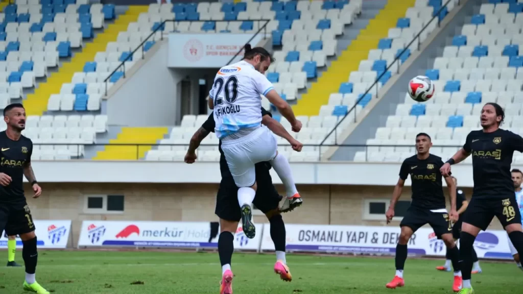 Kastamonuspor, Erbaaspor’u 3-2 mağlup etti