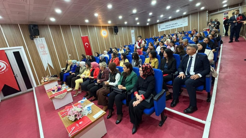 Koruyucu aile etkinliğiyle farkındalık ve duygusal anlar yaşandı