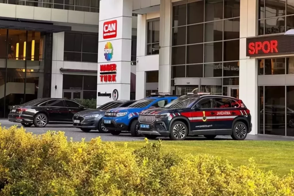 Küçükçekmece’de uyuşturucu ve organize suç operasyonu