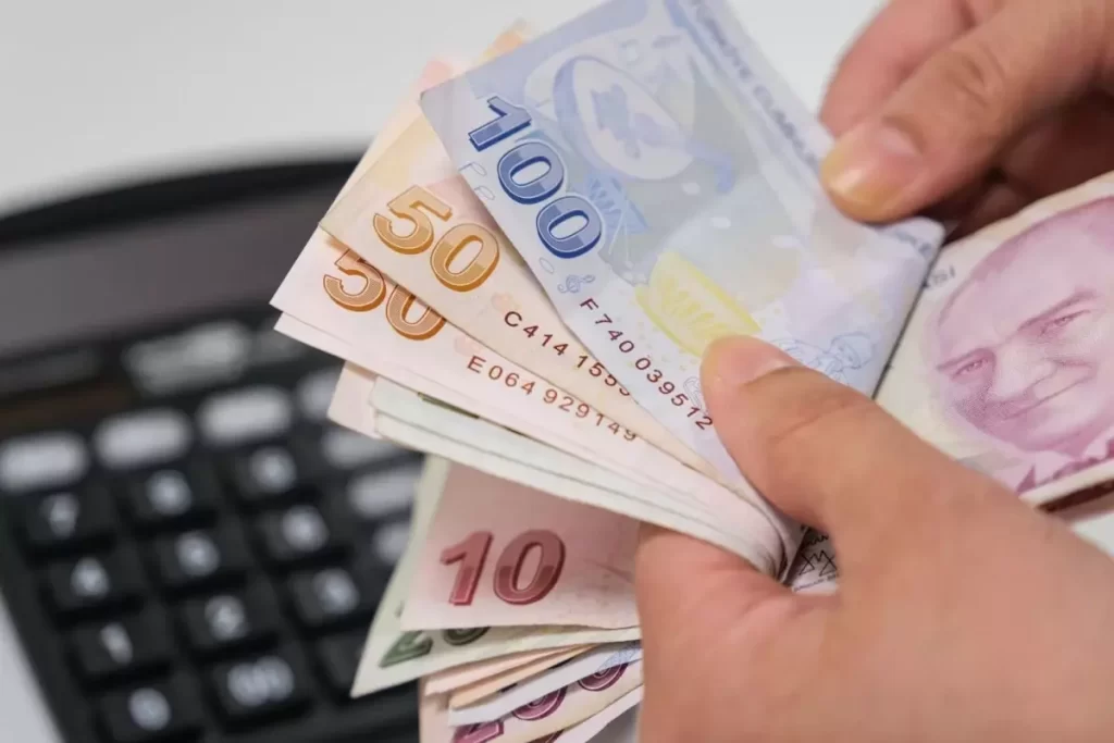 Memur ve Emekli Zamları Ocak 2026’ya Hazırlanıyor