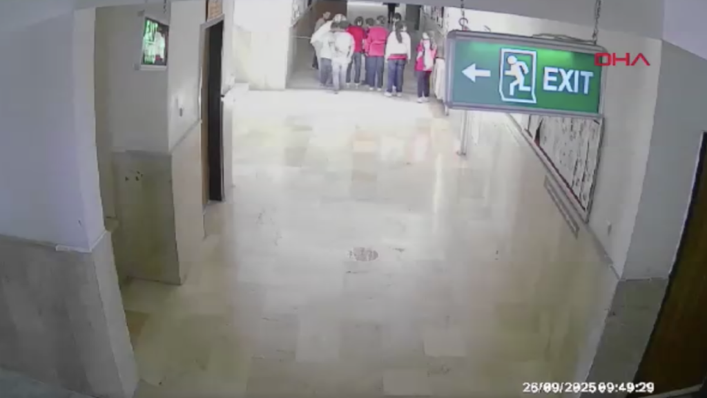 Okulda Boğazına Mandalina Parçası Kaçan Öğrenci Kurtarıldı