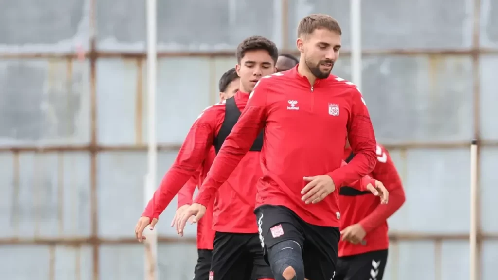 Özbelsan Sivasspor, Sakaryaspor Maçı Hazırlıklarını Tamamladı