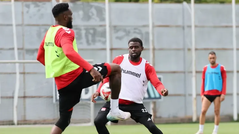 Sivasspor, Van Spor FK hazırlıklarını sürdürüyor