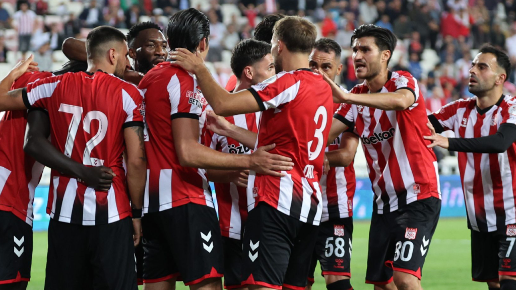 Sivasspor’dan Filistin’e bağışlı özel maç kararı