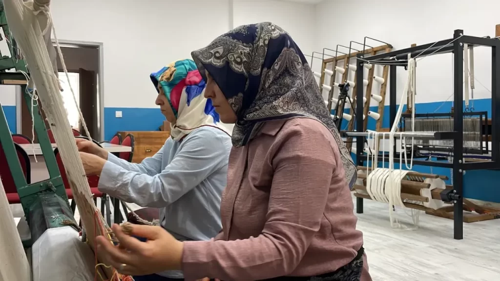 Sivas’ta El Dokuma Kilim Sanatı Yeniden Canlanıyor