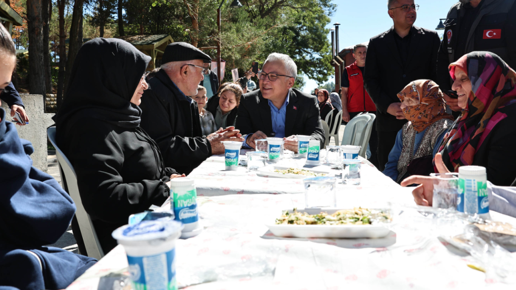 Sivas’ta Şehit Aileleri ve Gaziler İçin Büyük Aile Pikniği