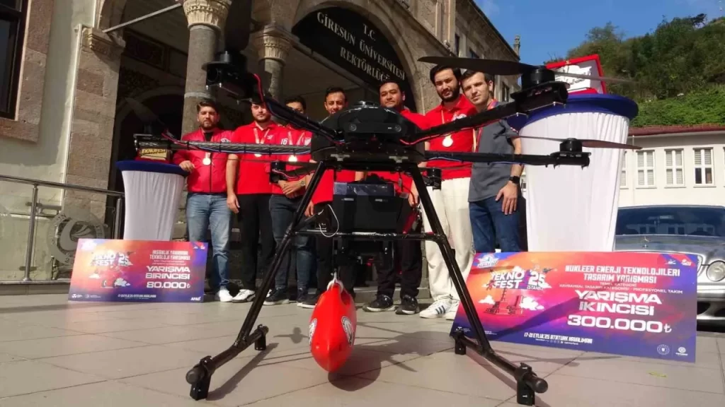 Smart Bee takımı rip akıntısını tespit eden yapay zekâ dronu geliştirdi