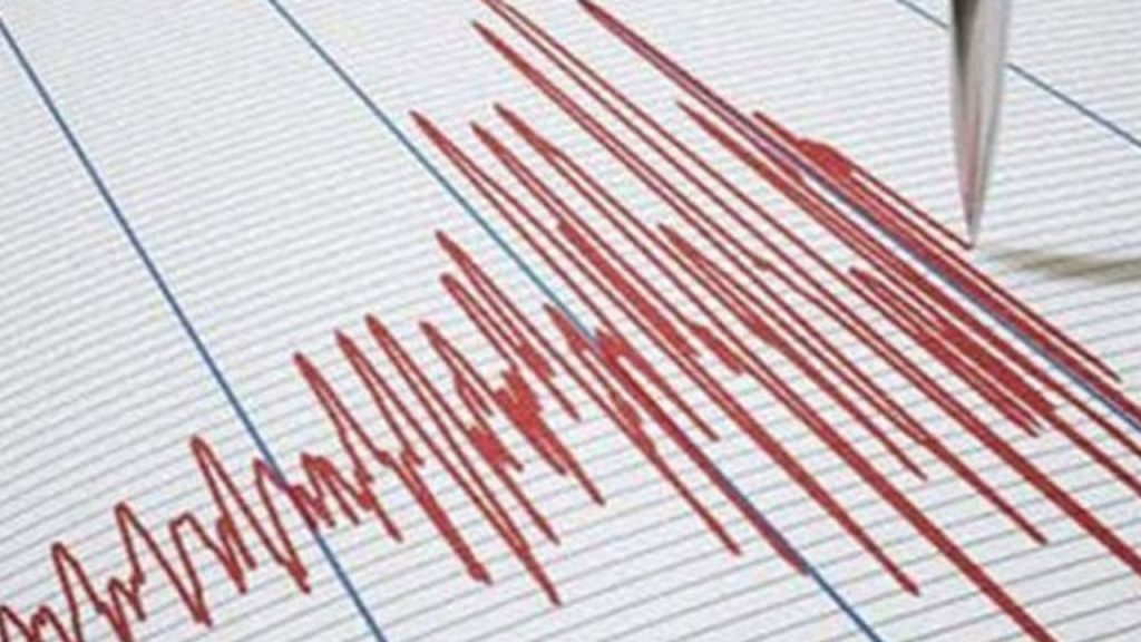 Akdeniz’de 6,34 km derinlikte deprem meydana geldi