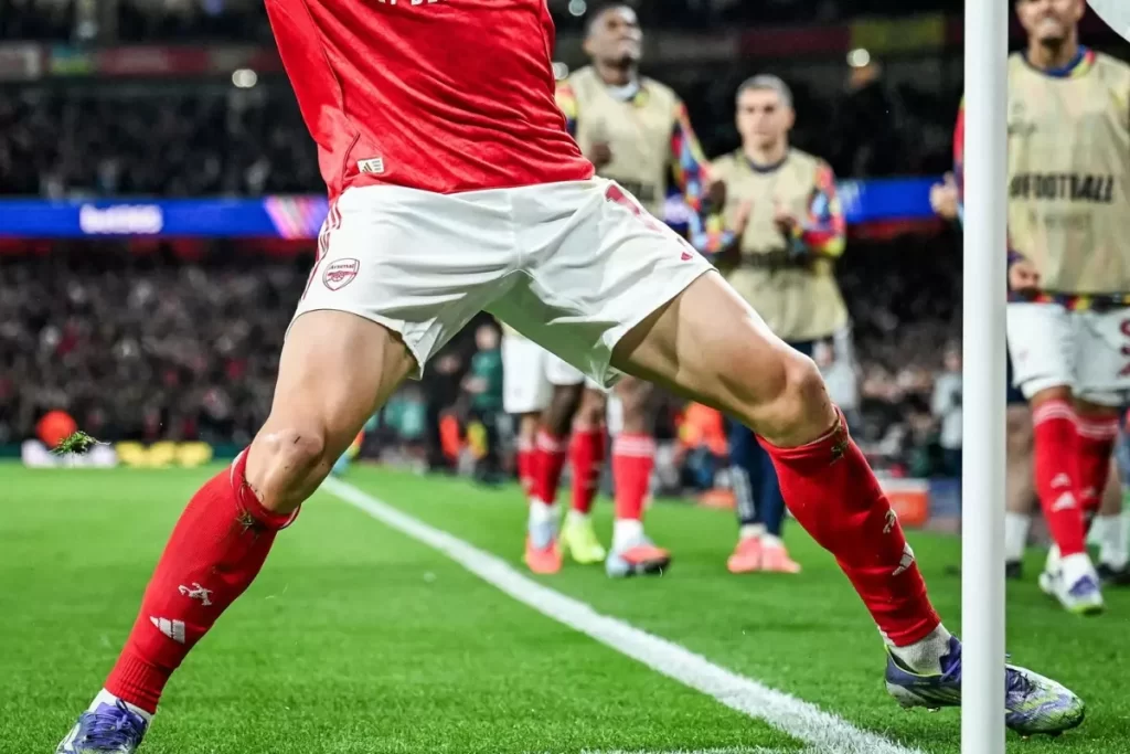 Arsenal, Atletico Madrid’i 4-1 mağlup ederek grupta liderliğini sürdürdü