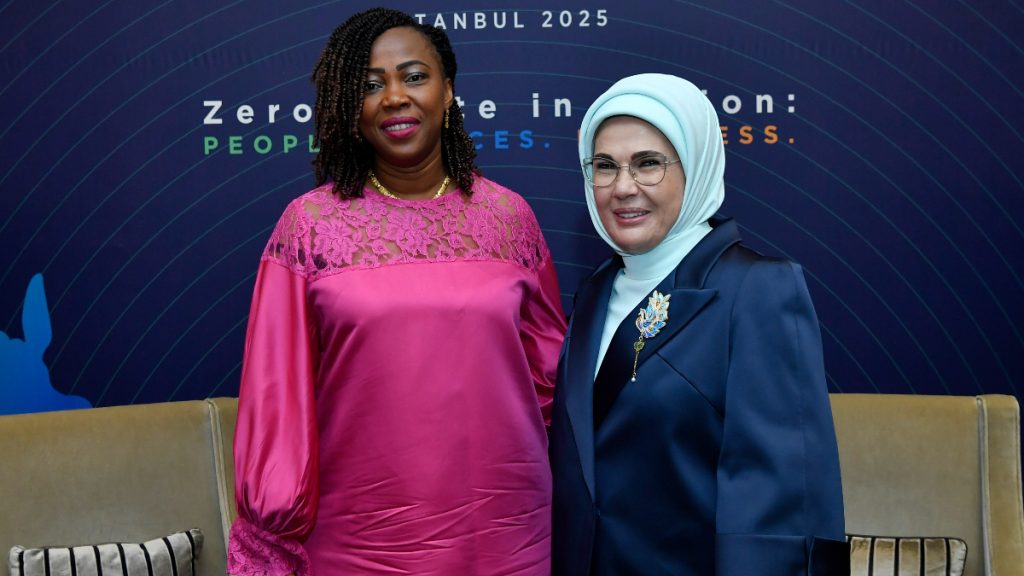 Emine Erdoğan, Sierra Leone Cumhurbaşkanı eşiyle görüştü