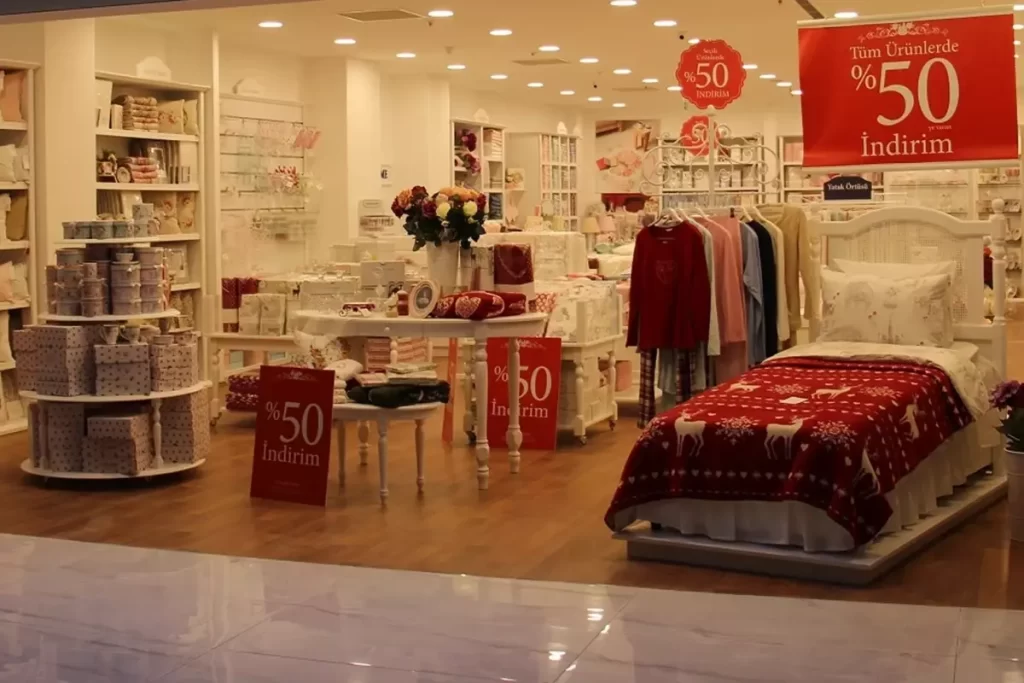 English Home Ukrayna’dan Çekiliyor, Online Satışlar Durdu