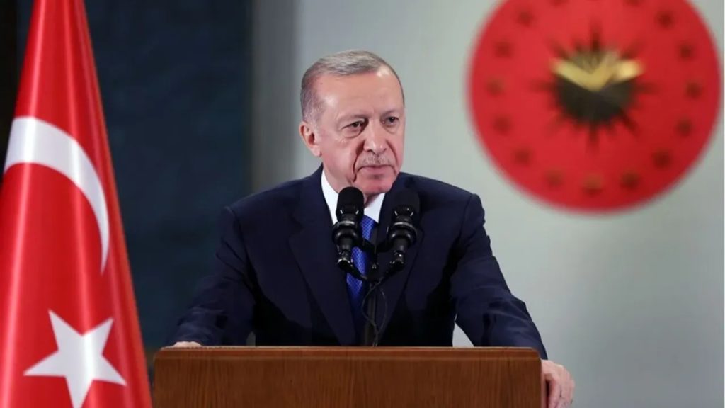 Erdoğan, Azerbaycan’dan dönüşte yoğun programına devam ediyor
