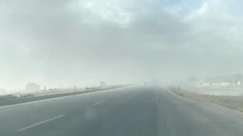 Ereğli’de Sabah Saatlerinden İtibaren Kum Fırtınası Yaşanıyor