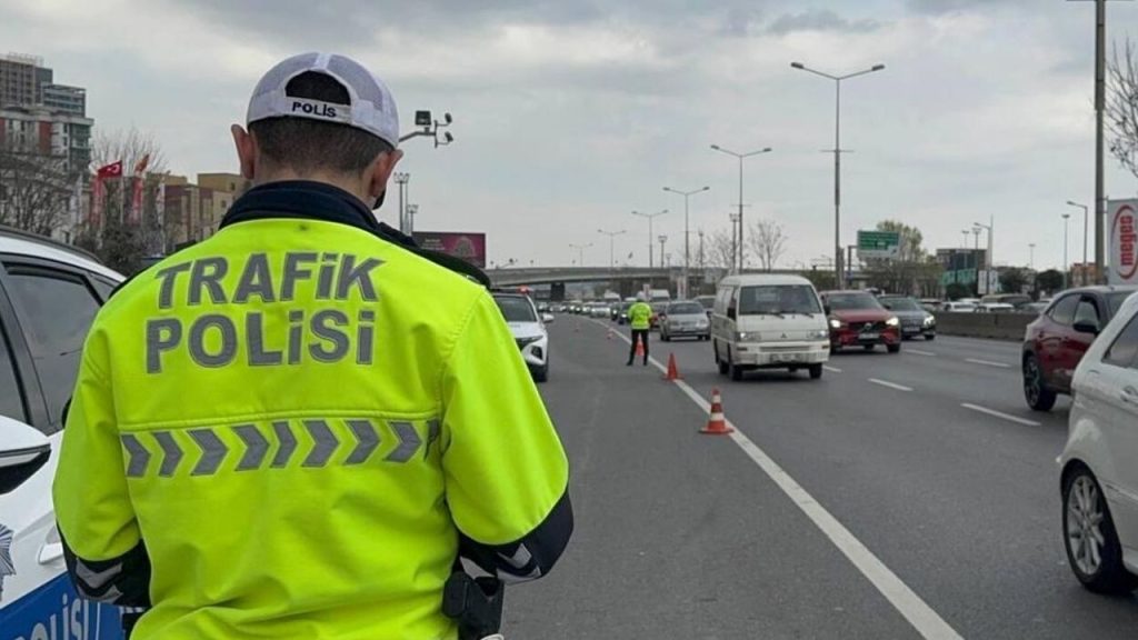 Hız sınırı ihlaline yeni ceza sistemi geliyor